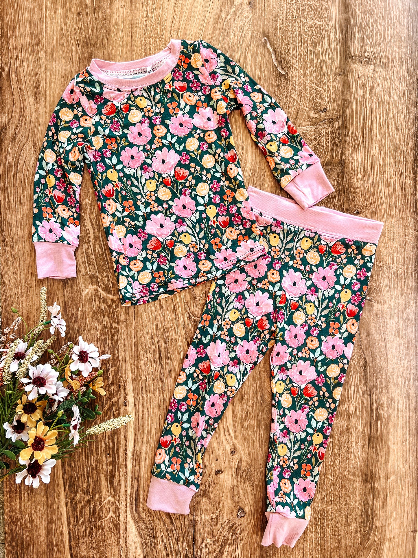 Aurora (Sizes 12/18M-2T left)