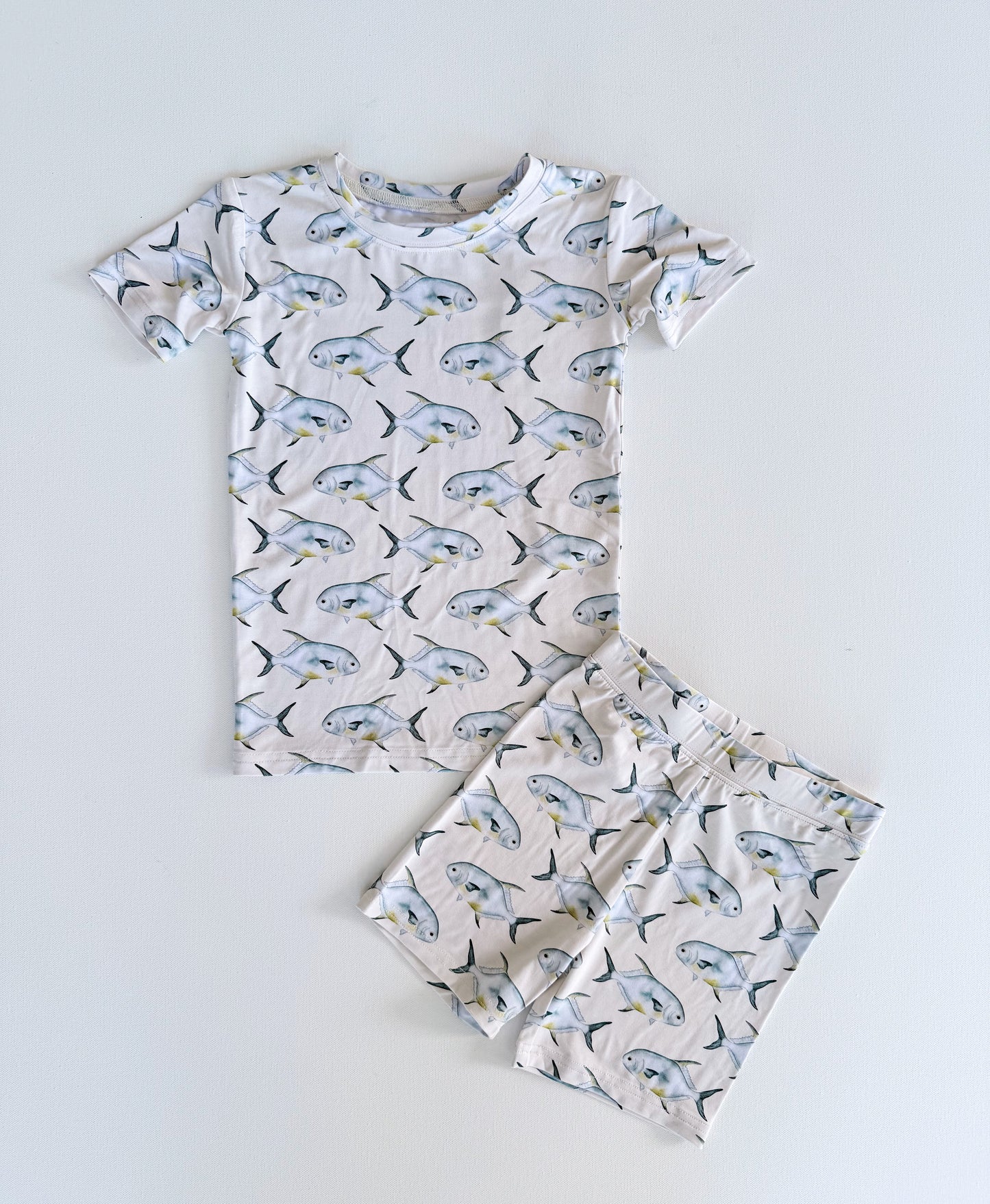 Short Sleeve with Shorts Two Piece Sets (2T- 7/8)