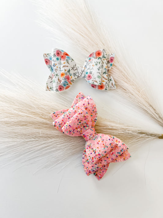 Vibrant Blooms Bow Set on Clips
