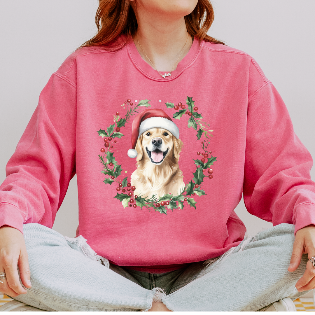 Golden Retriever Christmas Comfort ColorsCrewneck Sweatshirt