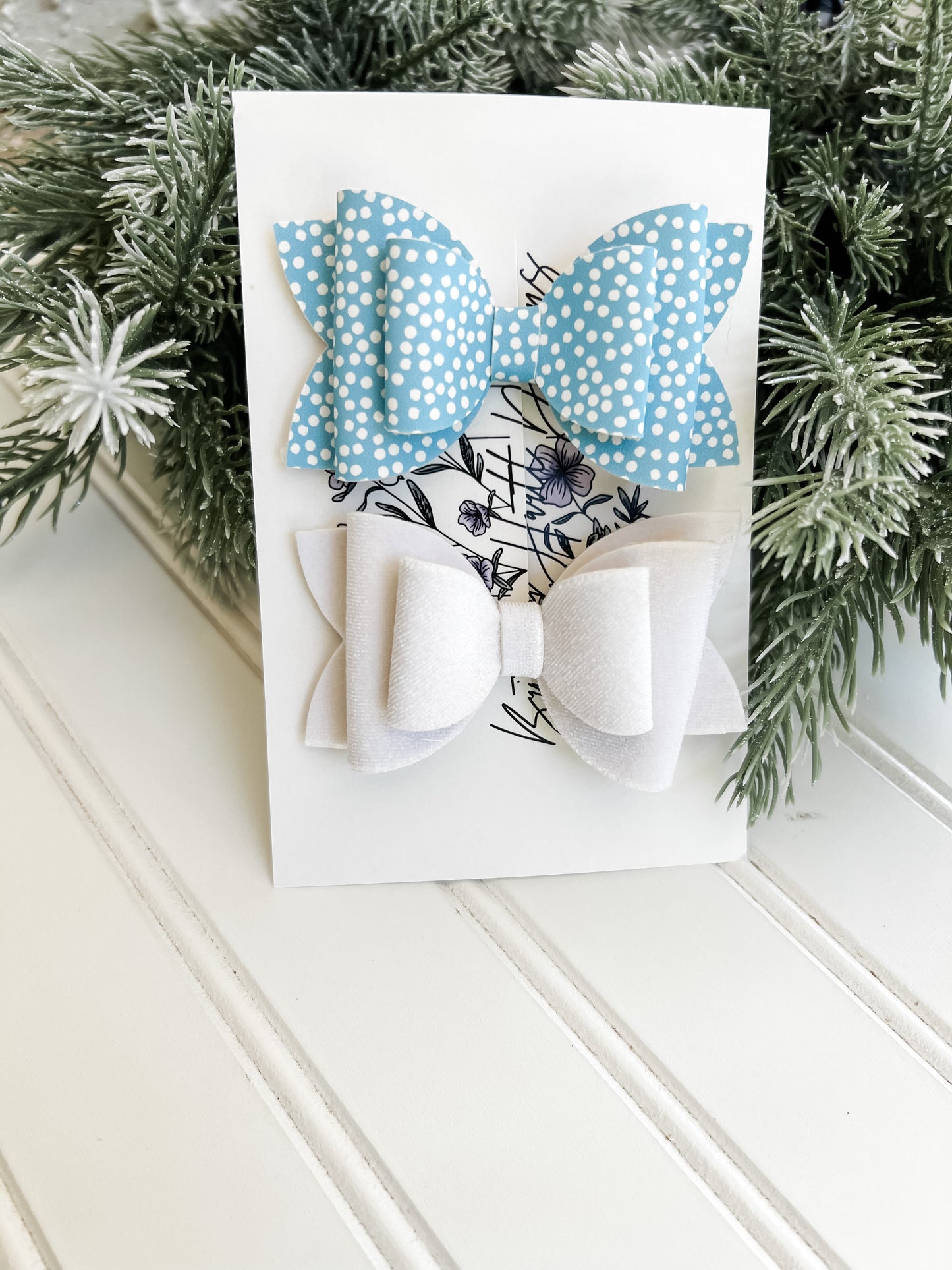 Winter Dots Bow Set on Clips