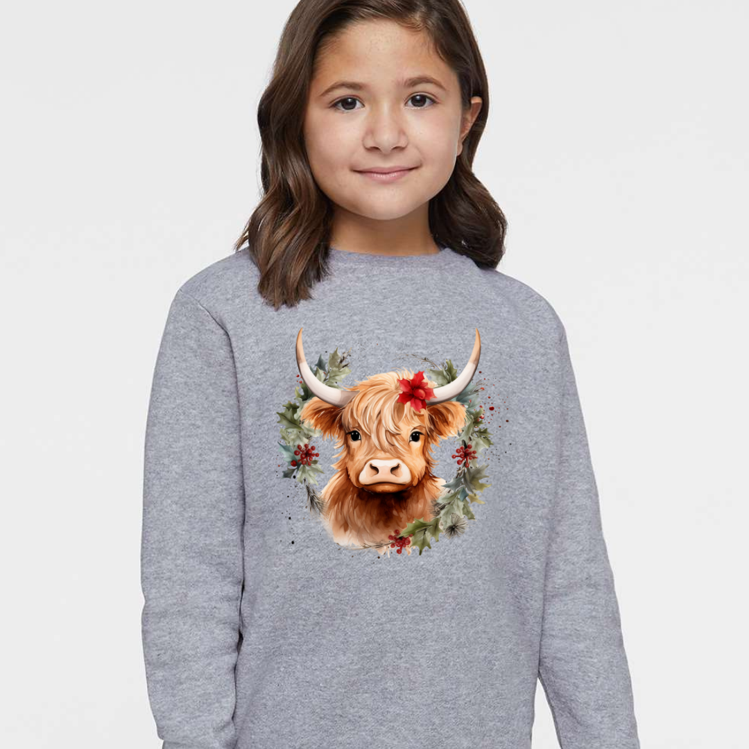 Christmas Cow Wreath (Toddler & Youth Sizes) Crewneck Sweatshirts